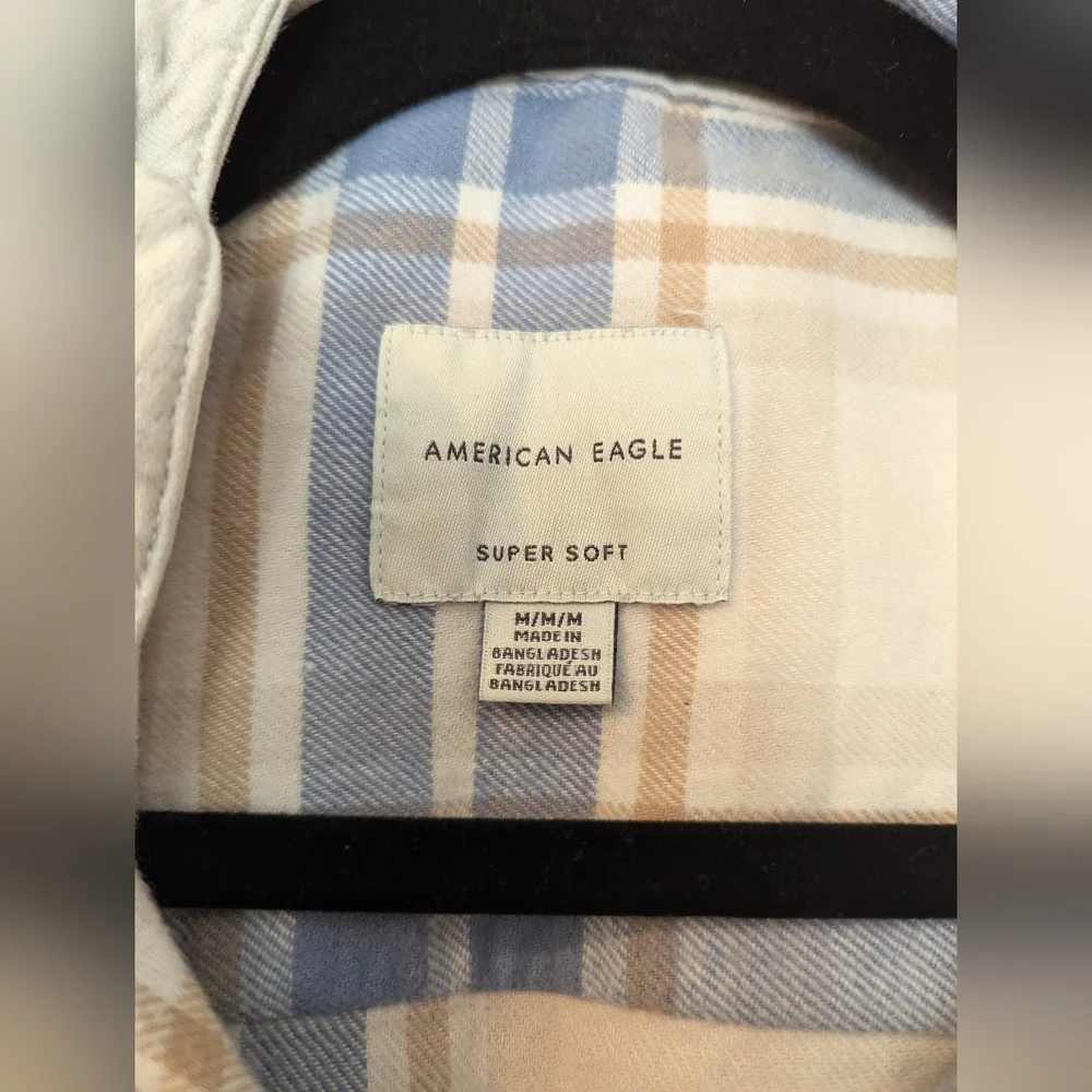 Like new‎ AMERICAN EAGLE OUTFITTERS Men's Plaid Flannel Shirt or Jacket Medium